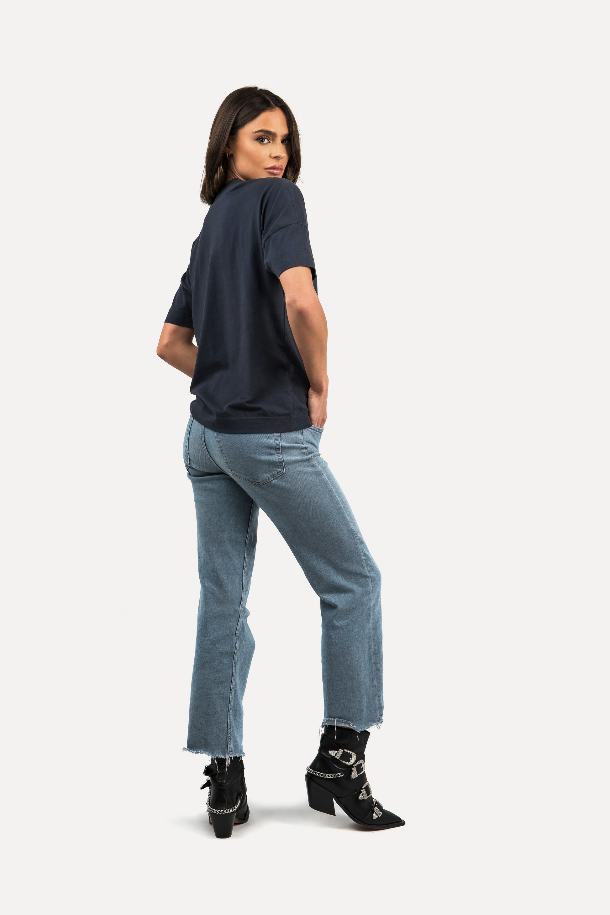 GRAPHIC T-SHIRT image 3
